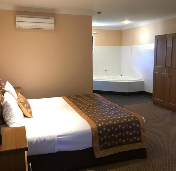 带大床的标准间, Sunseeker Motor Inn
