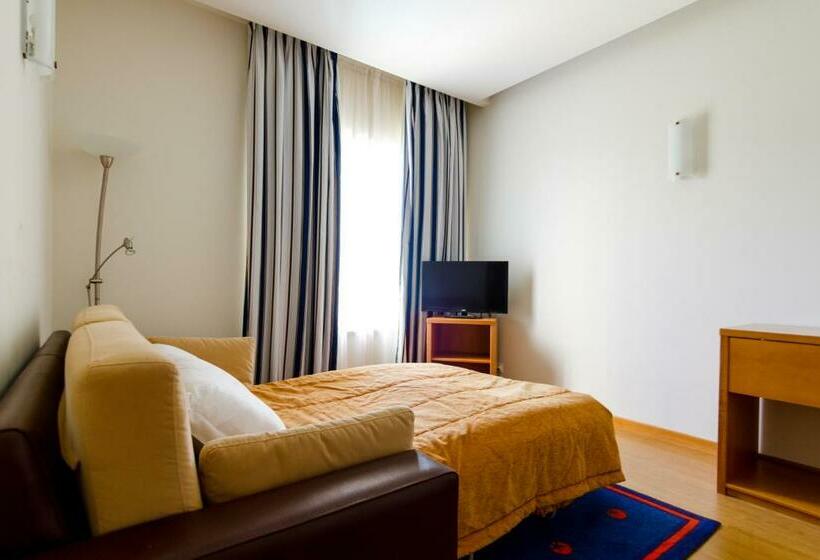 Люкс Классика, LAM Hotel Estarreja