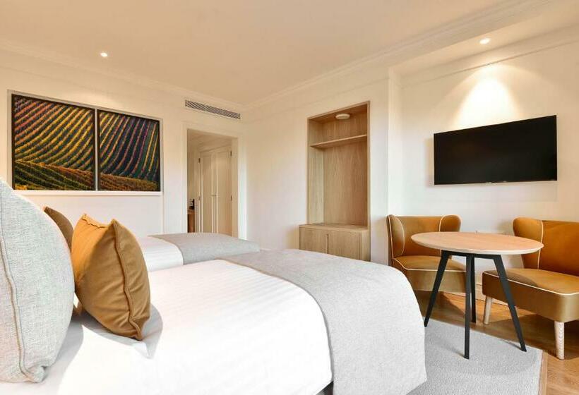 Quarto deluxe, Dolce Camporeal Lisboa
