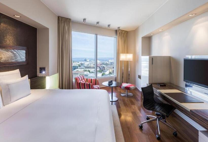 اتاق استاندارد با چشم‌انداز, Swissôtel Tallinn