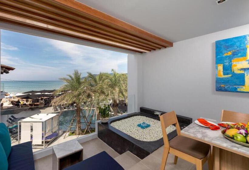 سوییت لوکس, Kudo Hotel & Beach Club