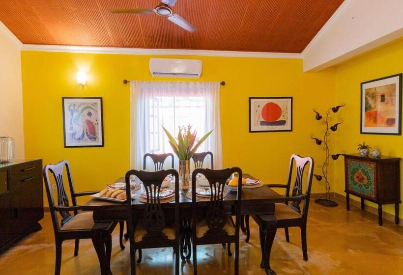 Люкс 2 Спальни, Aguada Anchorage   The Villa Resort, Candolim