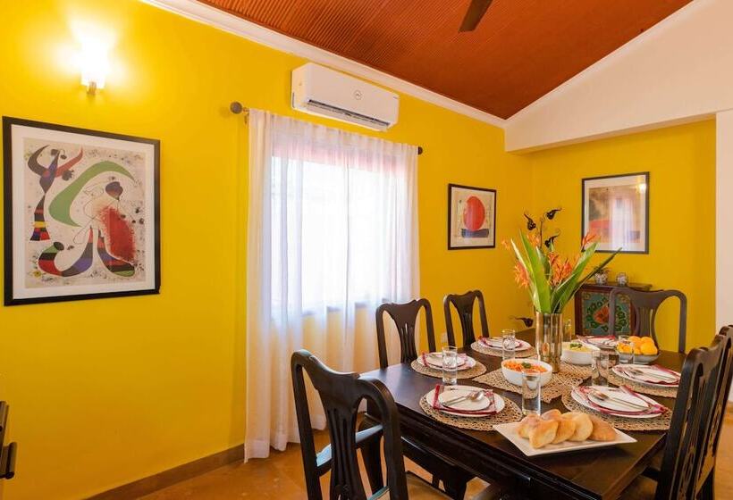 Люкс 2 Спальни, Aguada Anchorage   The Villa Resort, Candolim