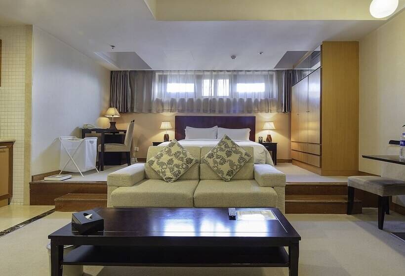 استودیو اجرایی, Dalian Asia Pacific Service Apartment