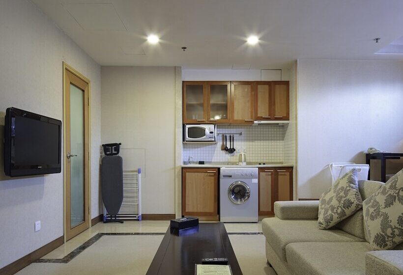 استودیو اجرایی, Dalian Asia Pacific Service Apartment