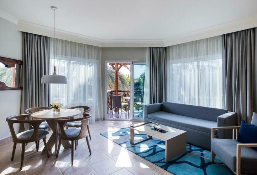 Люкс Вид на Сад, Fujairah Rotana Resort & Spa   Al Aqah Beach