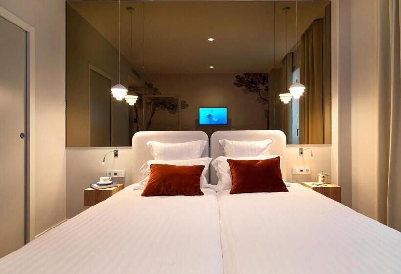 اتاق استاندارد, Le Katorze Hôtel