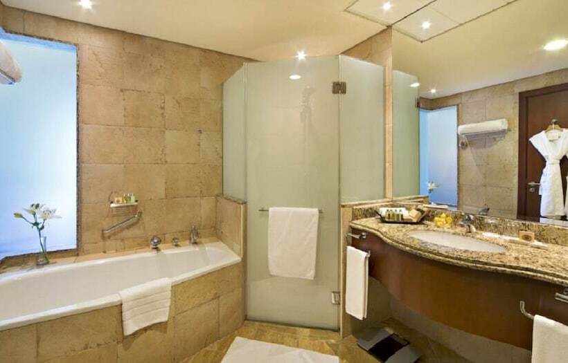 Номер Executive, Danat Jebel Dhanna Resort