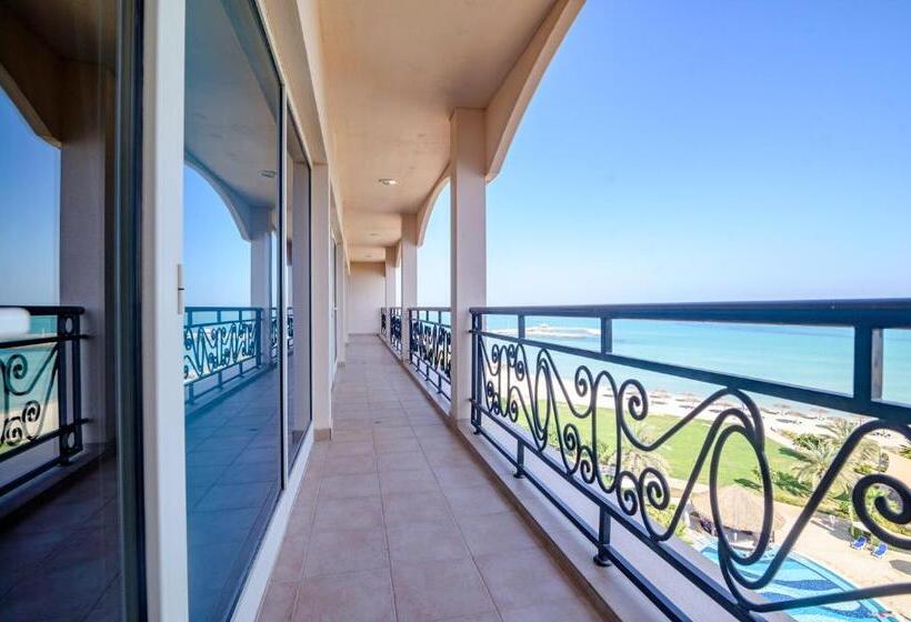 Президентский Люкс, Danat Jebel Dhanna Resort