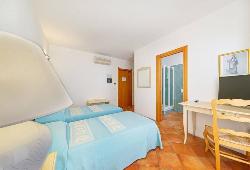 Номер Economy, San Trano