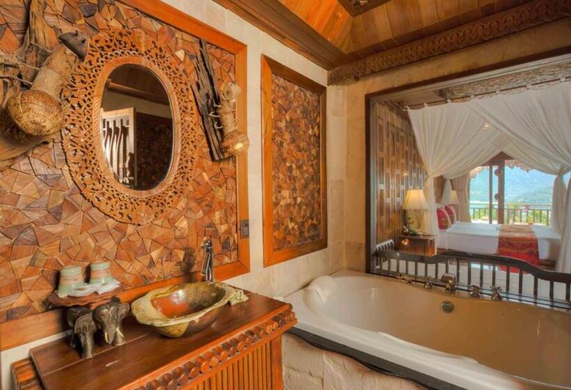 Номер Deluxe, Santhiya Koh Phangan Resort And Spa