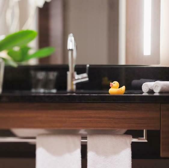 수피리어 룸, Mövenpick Hotel Izmir