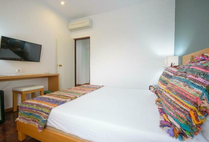 سوییت, Oasis Porto Grande