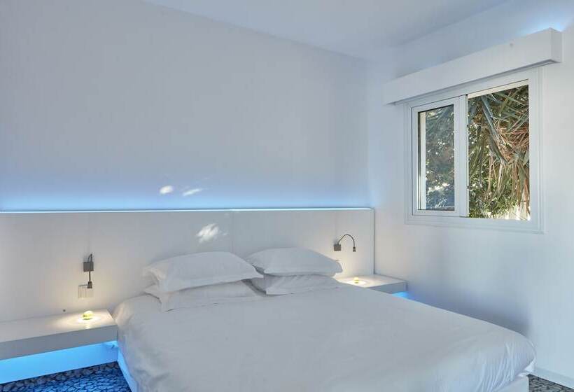 2 Bedroom Suite Pool View, So White Club Resort