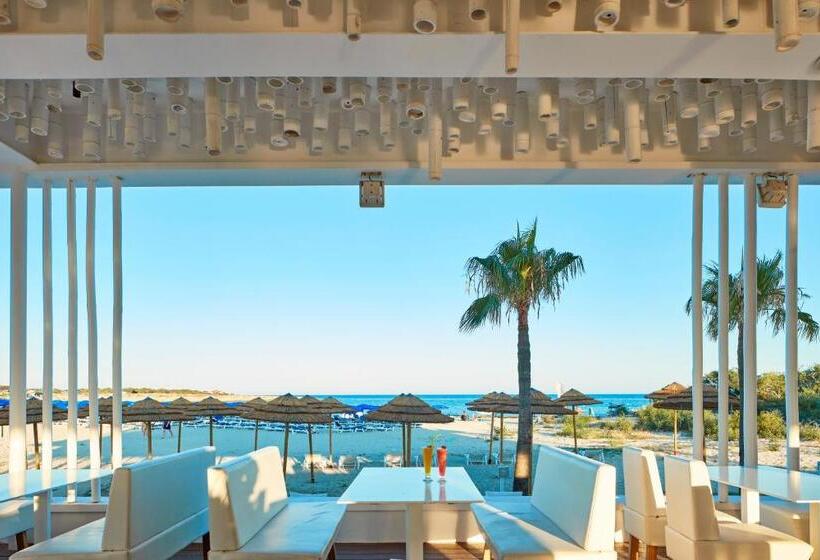 2 Bedroom Suite Pool View, So White Club Resort