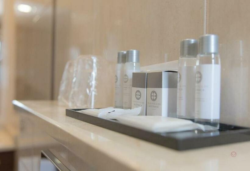 Номер Basic, Your Hotel & Spa Alcobaça
