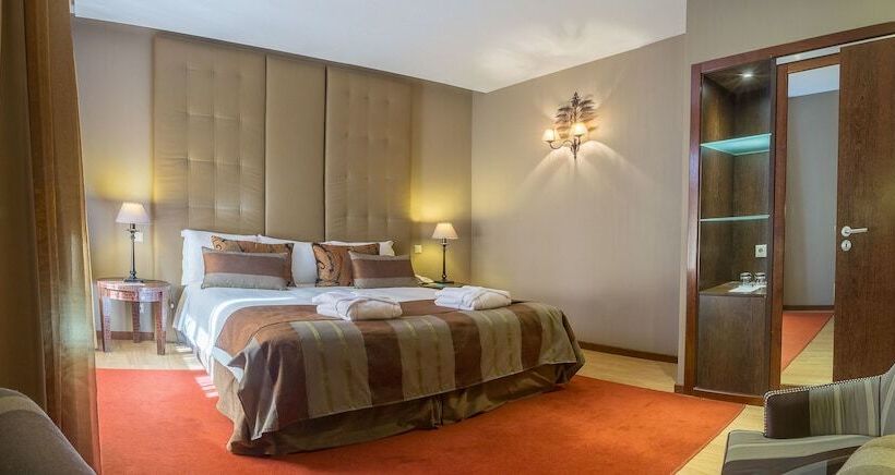 Люкс, Your Hotel & Spa Alcobaça