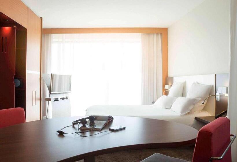带风景豪华套房, Novotel Suites Rouen Normandie