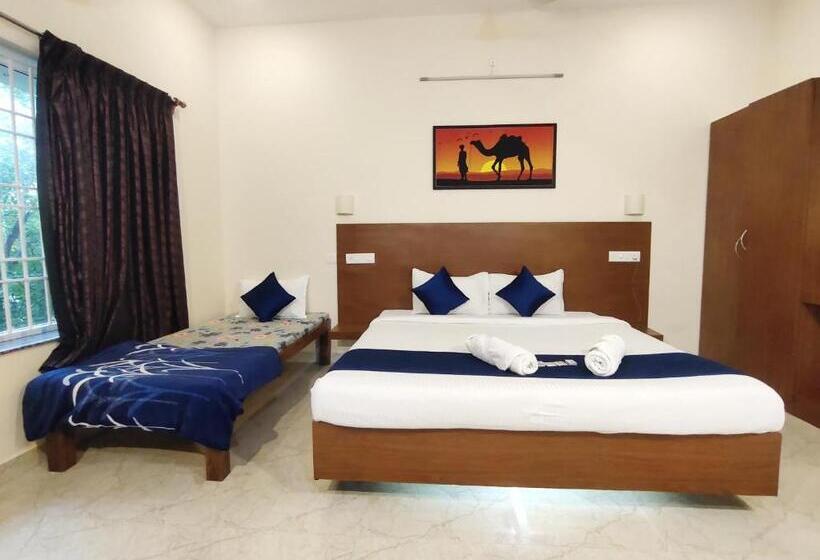 اتاق استاندارد سه نفره, Pv Resort   Auro Beach