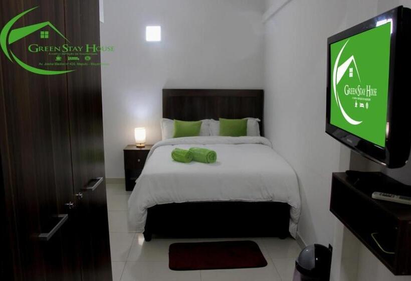 Standard room with outdoor bath, Green Stay House