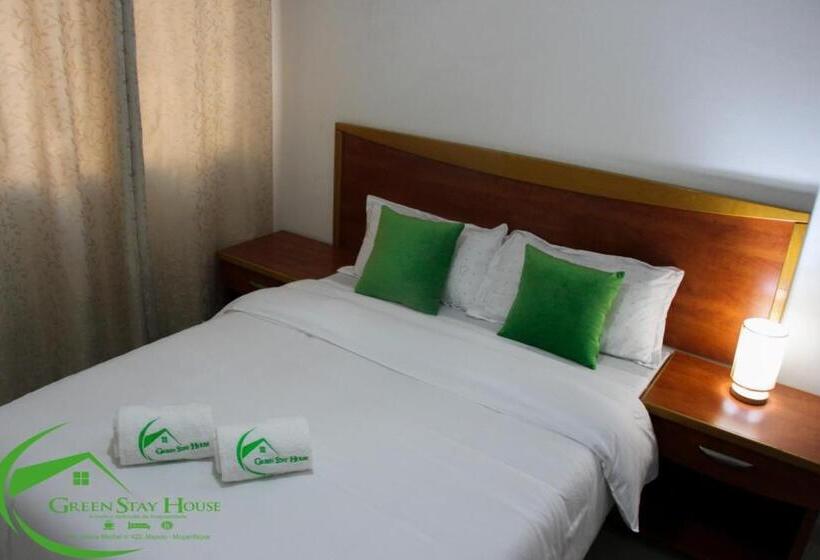 Standard room with outdoor bath, Green Stay House