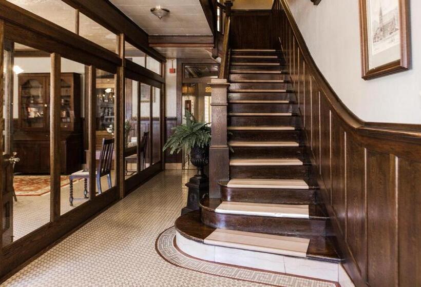 Номер Стандарт, James Buchanan Hotel, Trademark Collection By Wyndham