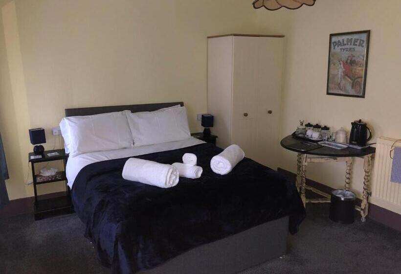 Номер Стандарт Вид на Сад, The Kings Arms Inn