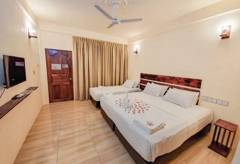 اتاق لوکس, Shoreline Grand