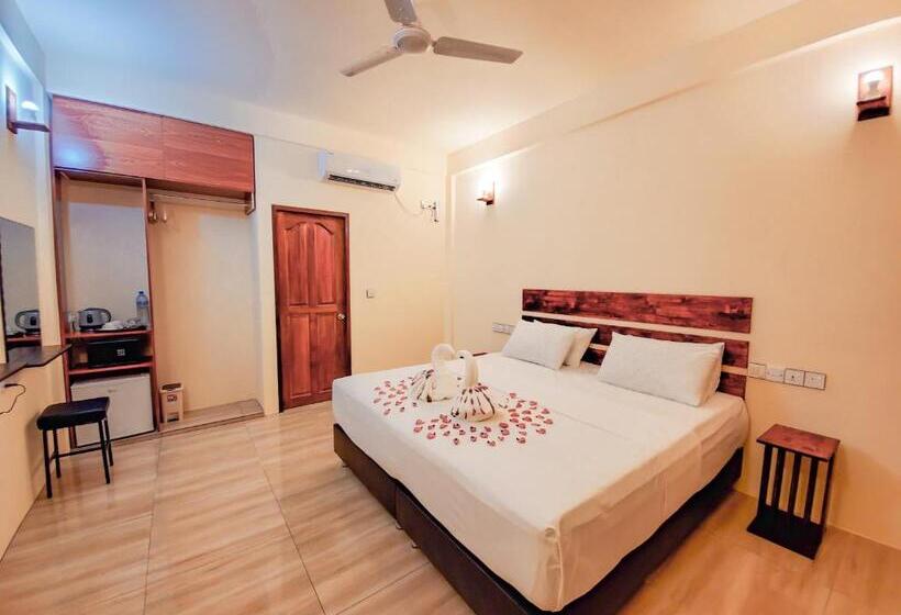 اتاق لوکس, Shoreline Grand