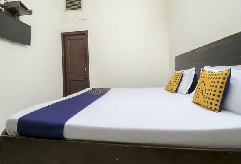 غرفة قياسية ثلاثية, Spot On Motel Haryana