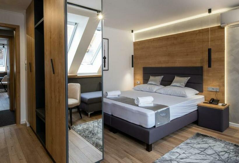 استودیوی استاندارد, Minaret Residence & Relax Pécs