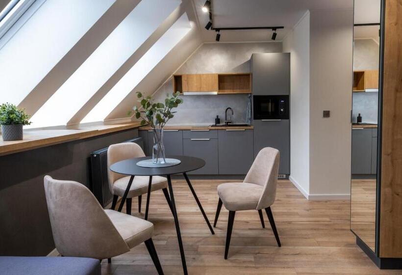 استودیوی استاندارد, Minaret Residence & Relax Pécs