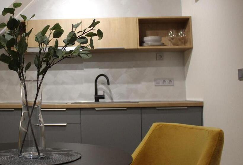 استودیوی لوکس, Minaret Residence & Relax Pécs