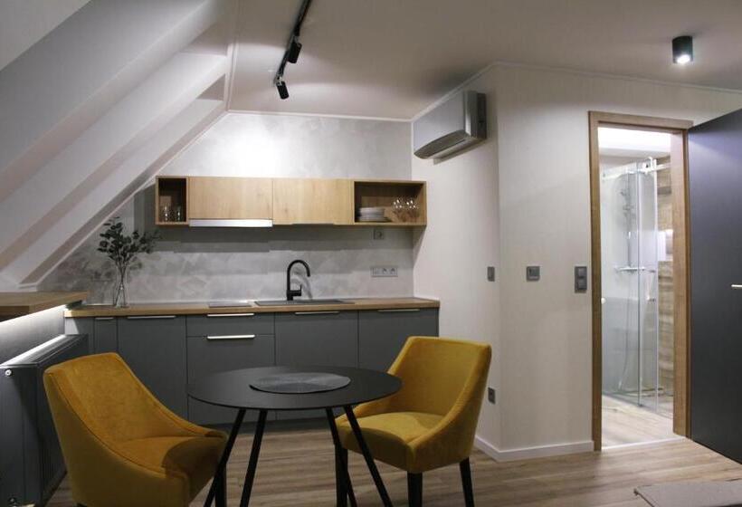استودیوی لوکس, Minaret Residence & Relax Pécs