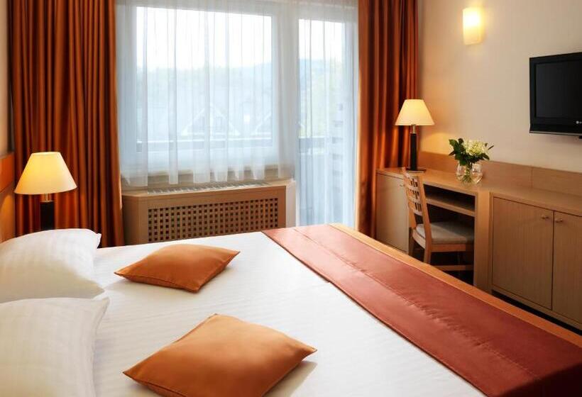 اتاق استاندارد با بالکن, Garni Hotel Savica   Sava Hotels & Resorts
