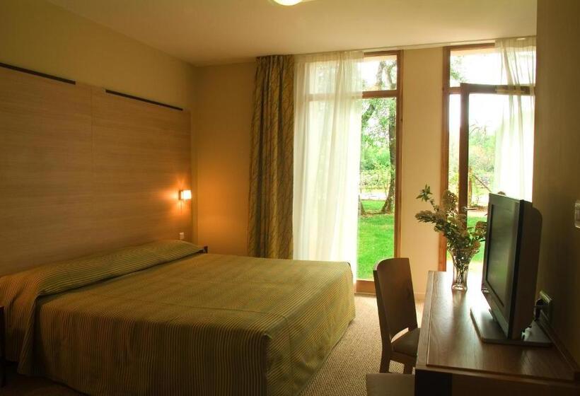 Prestige Triple Room, Les Esclargies