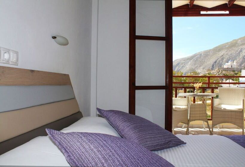 اتاق سوپریور با چشم‌انداز جانبی دریا, Horizon Resort