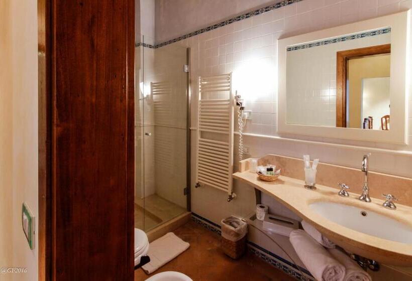 Классический Номер, San Pietro Sopra Le Acque Resort & Spa