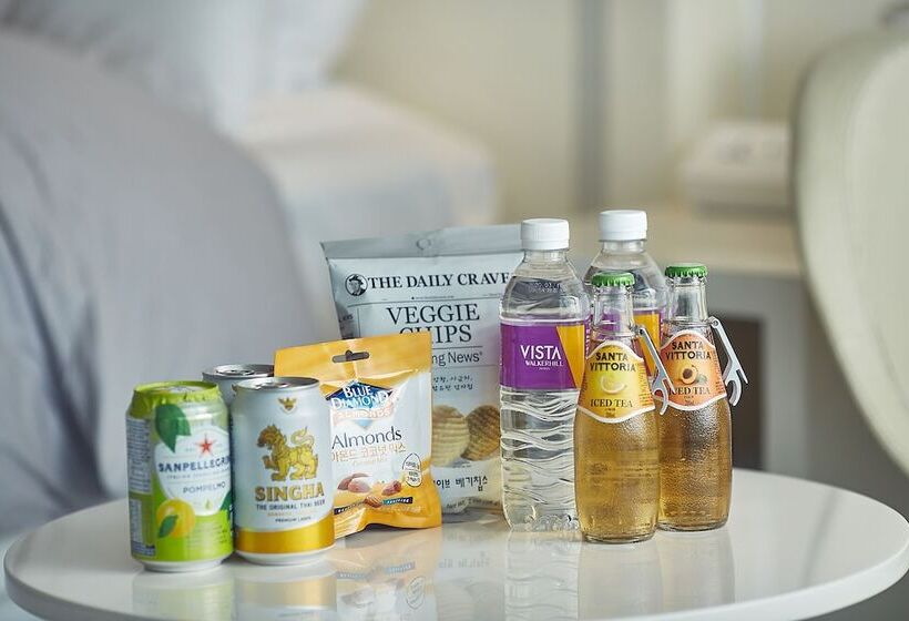 Deluxe Room Mountain View, Vista Walkerhill Seoul   Formerly W Seoul