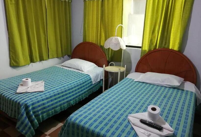 스탠다드 룸, Hostal Espinoza Ii