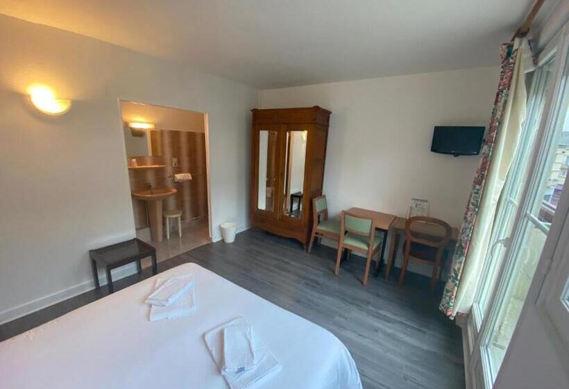Номер Стандарт, Hôtel Les Remparts