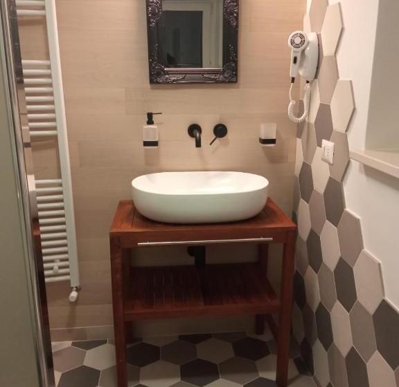 Семейный Номер, Ai Cappuccini Guest House
