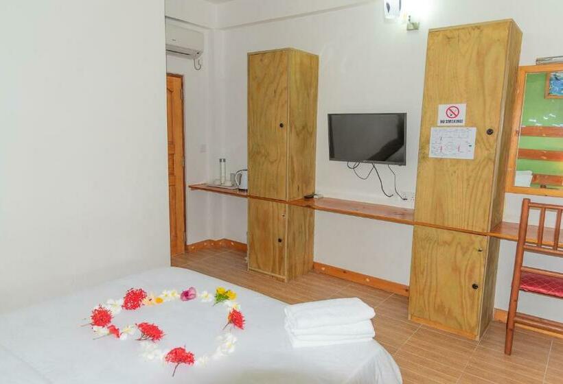 اتاق استاندارد با بالکن, Chao Guest House