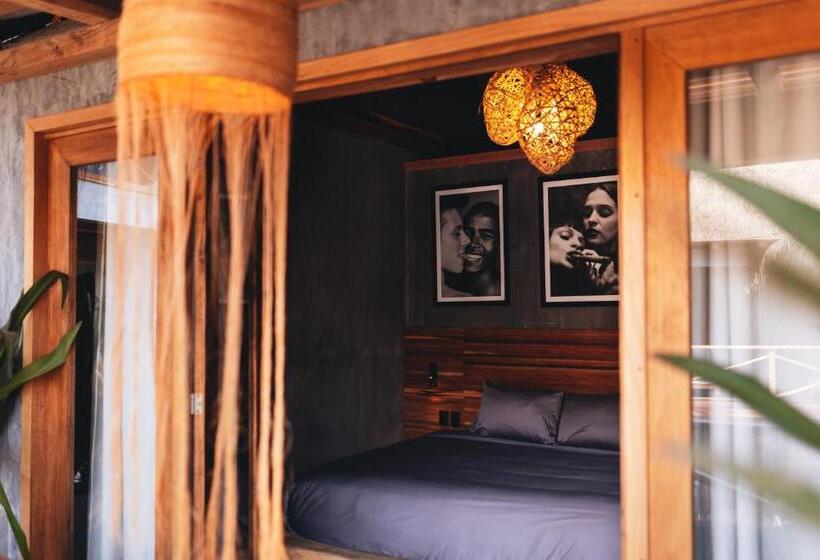 スタンダードルーム, Naked Hotel Zipolite  Adults Only