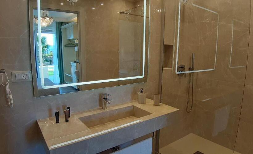 غرفة قياسية سرير كينج, Luxury Dreams