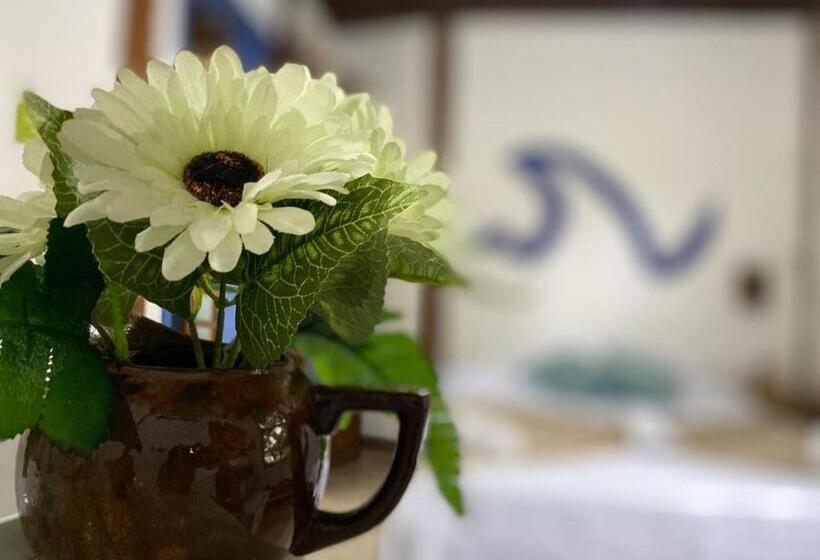 سوییت, Vila Pequeá Pousada Ilhabela