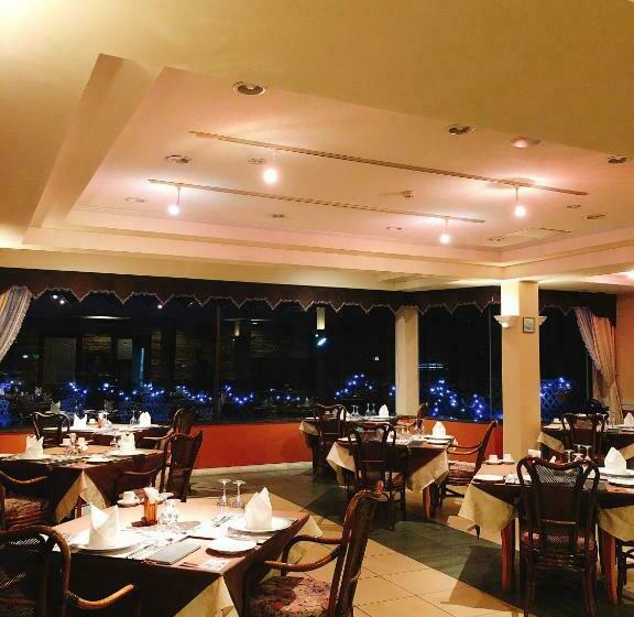 Номер Стандарт Вид на Горы, Auberge Mermaid