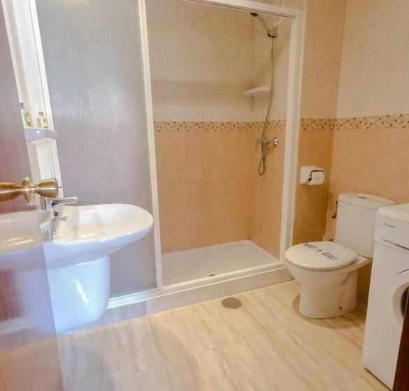 آپارتمان 1 خوابه, Apartamentos Tesy