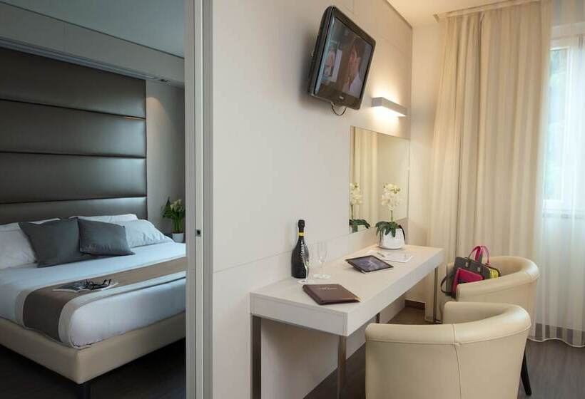 سوییت, As Hotel Dei Giovi