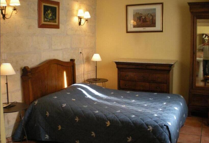 Номер Стандарт, Au Saint Roch   Hôtel Et Jardin